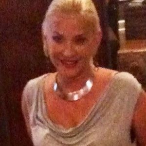 Meet your Posher, Madeline